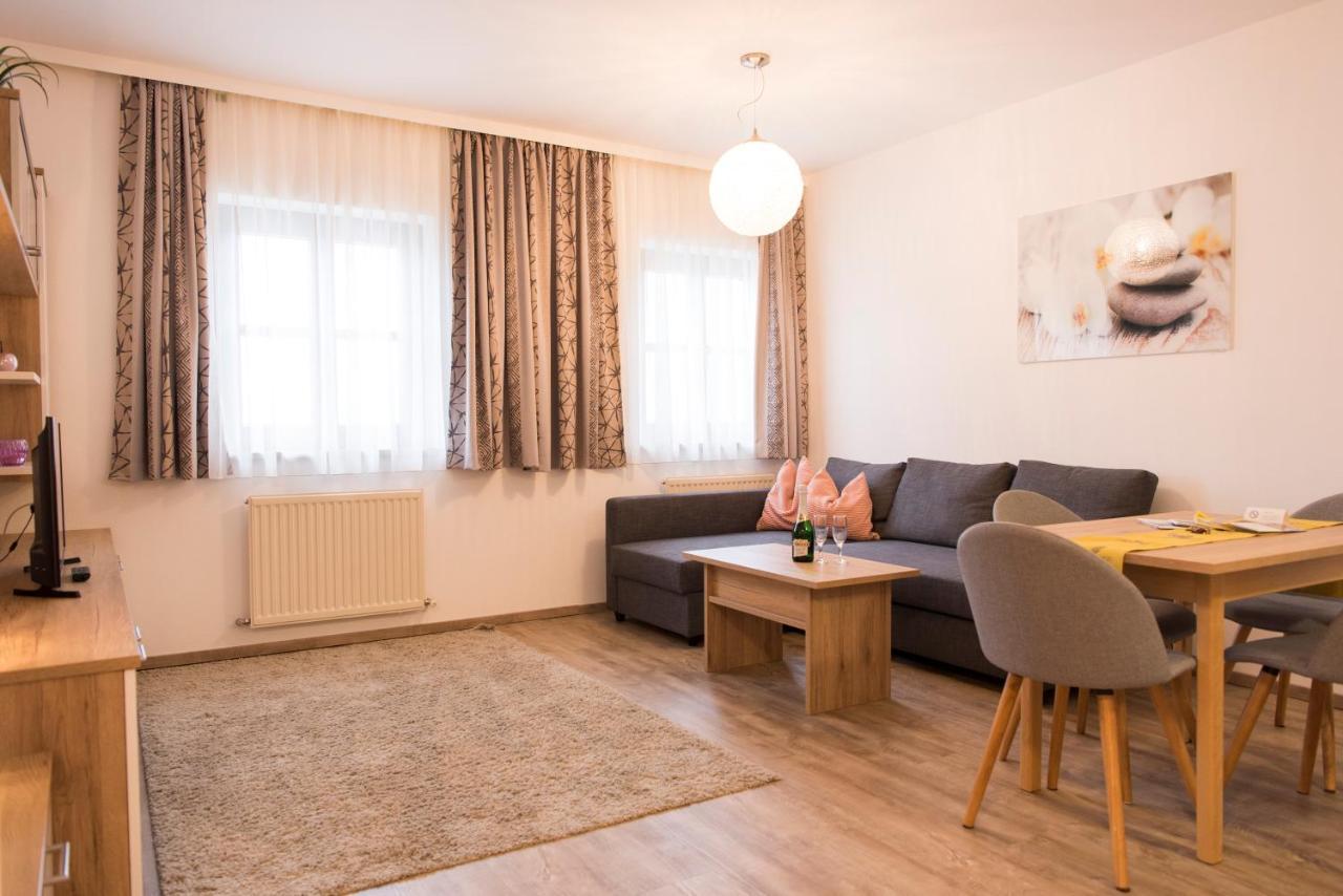Almtalhotel Appartements In Pettenbach Kültér fotó