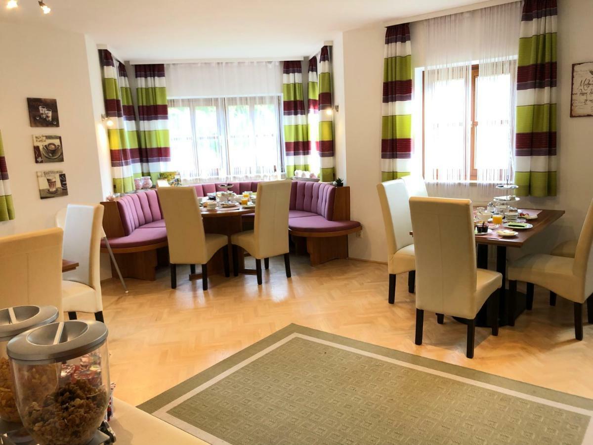 Almtalhotel Appartements In Pettenbach Kültér fotó